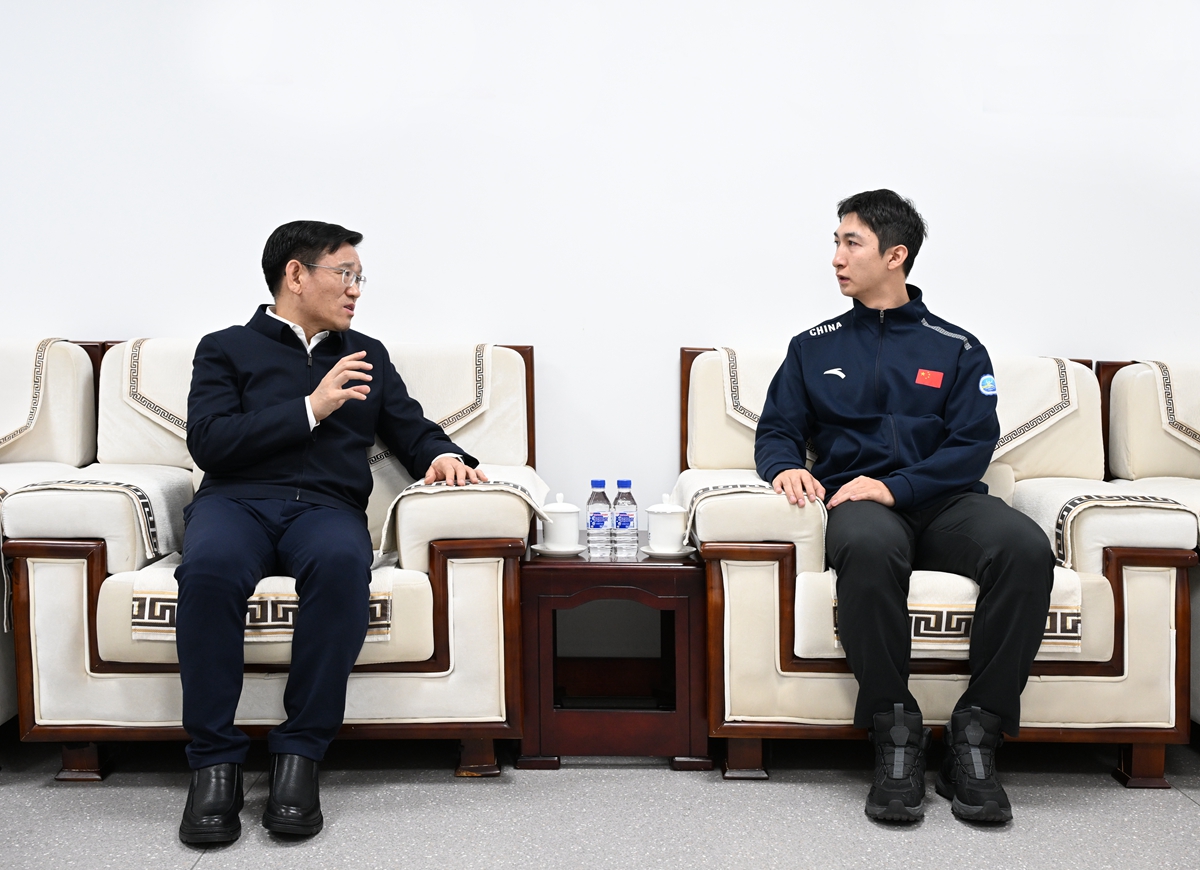 //news.lvmaoshe.net/__local/F/BE/4B/CA10709177022A2AE29D227CB67_4245EF95_8B312.jpg //news.lvmaoshe.net/__local/F/BE/4B/CA10709177022A2AE29D227CB67_4245EF95_8B312.jpg